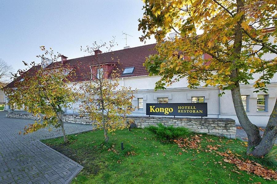 Kongo Hotel Хаапсалу Экстерьер фото